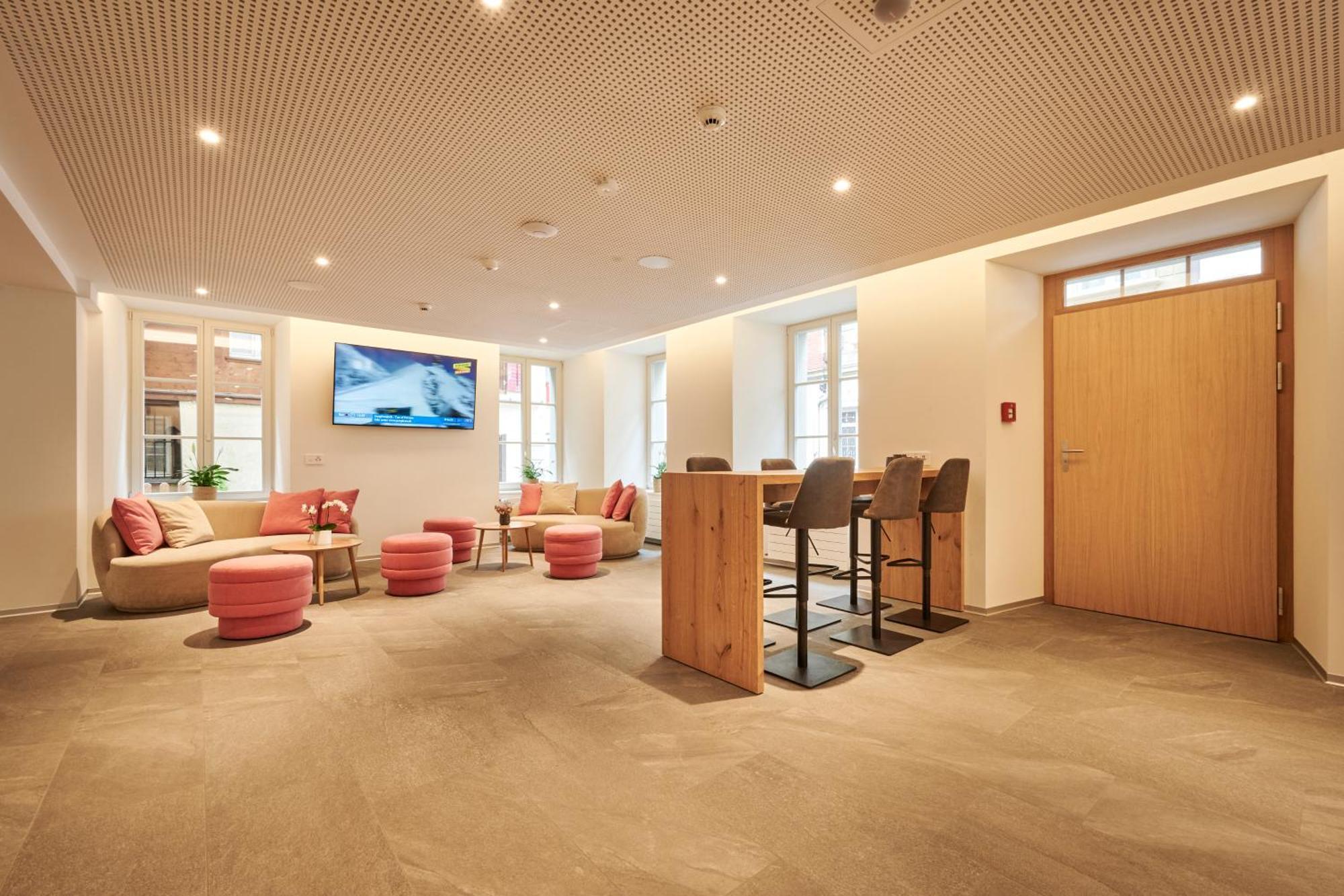 Aparthotel Krone - Self Check-In Unterseen Εξωτερικό φωτογραφία